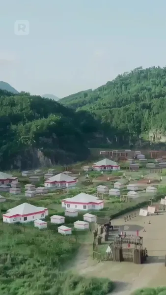 (พากย์) จันทราอาบโลหิต