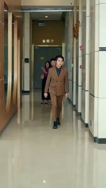 คำสัญญาในคืนไร้ดาว