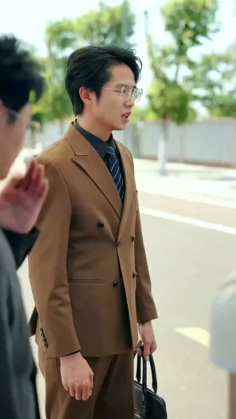 คำสัญญาในคืนไร้ดาว