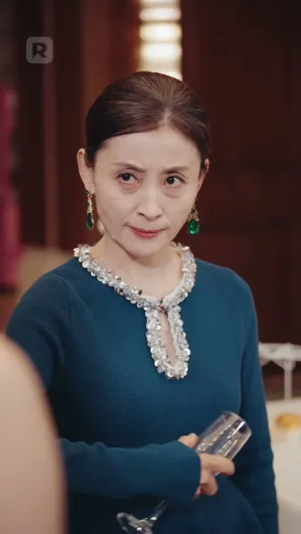 ศาลแม่: คำพิพากษาในงานเลี้ยง