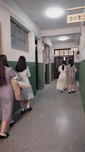 คุณนายน้อยกับกัปตันยุค 70