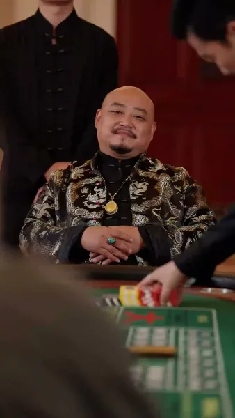 (พากย์เสียง) ความลับบนโต๊ะพนัน