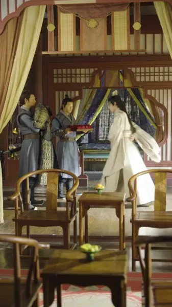 พระสวามีจำเป็น