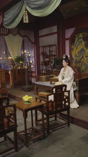 พระสวามีจำเป็น