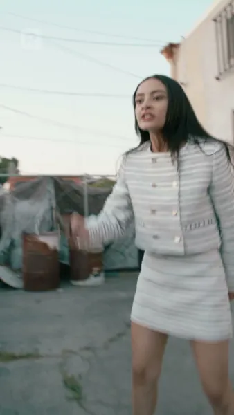 สิ่งล่อใจร้ายแรง: ระหว่างสองอัลฟ่า