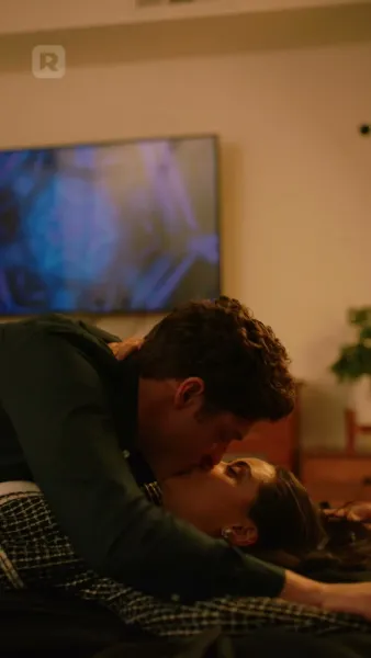 สิ่งล่อใจร้ายแรง: ระหว่างสองอัลฟ่า