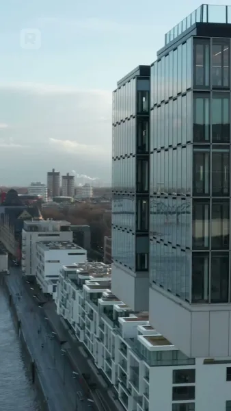 สิ่งล่อใจร้ายแรง: ระหว่างสองอัลฟ่า