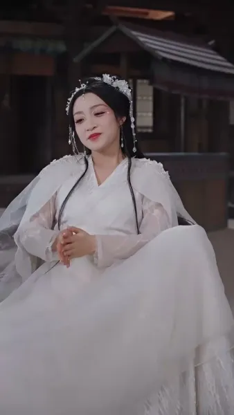 ราชินีผู้ท้าทายสวรรค์