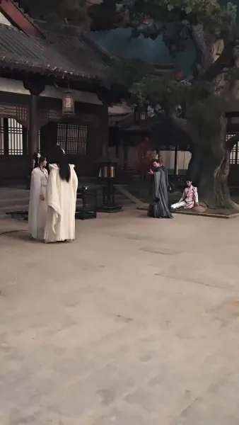 ราชินีผู้ท้าทายสวรรค์