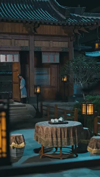 ความลับใต้ชุดบุรุษสู่ความวุ่นวายในจวนอ๋อง