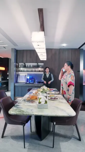 เธอและลูก ในความลับ