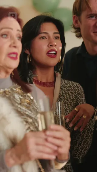 รักเสมอไม่เสื่อมคลาย