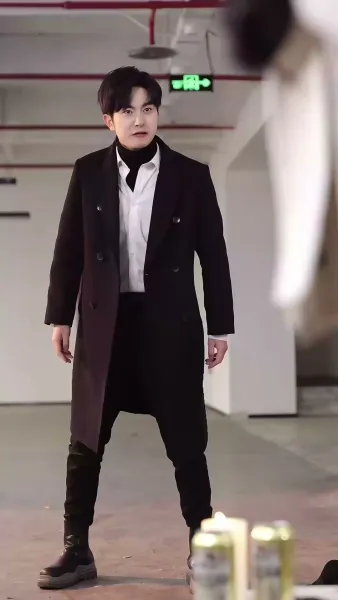 สามีที่ไม่รู้จักชื่อ