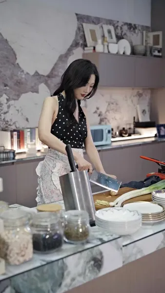 หลังหมดสัญญา เขาทิ้งอดีต