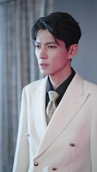 หลังหมดสัญญา เขาทิ้งอดีต