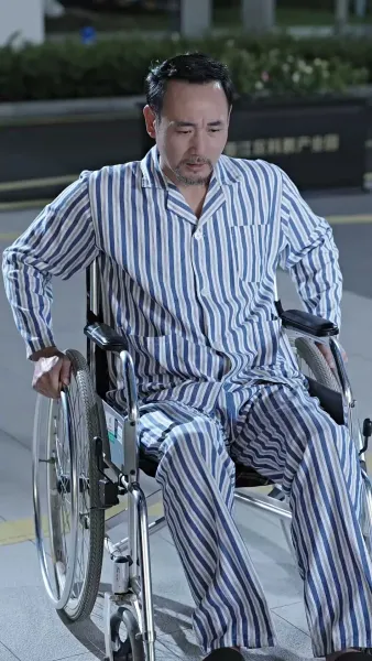 หลังหมดสัญญา เขาทิ้งอดีต