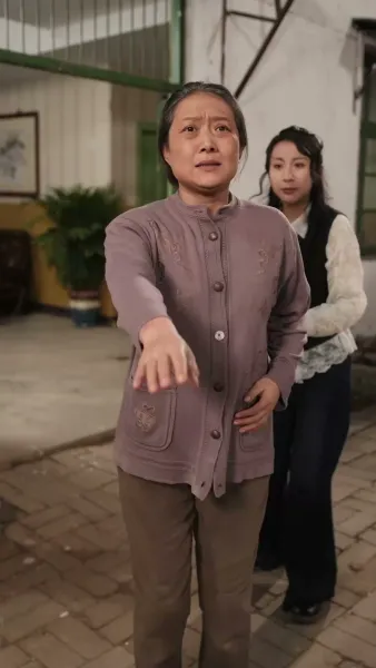 ฝนฤดูใบไม้ผลิ ที่โปรยปราย