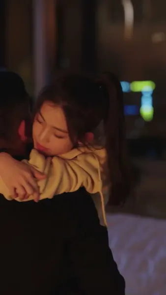 พบรักดั่งพบความสุข