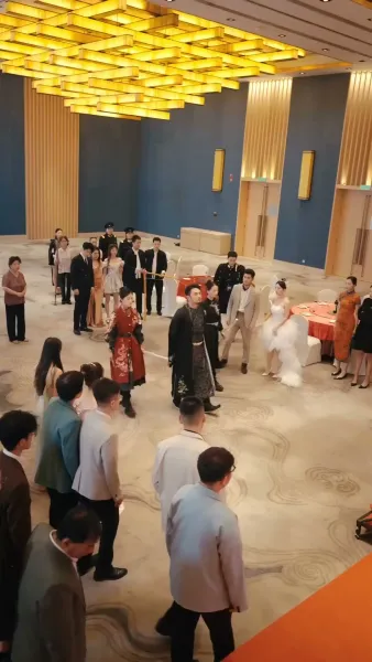 ฉันคือราชามังกรและผู้พิทักษ์ในตำนาน