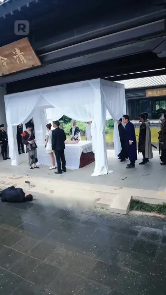 ฉันคือราชามังกรและผู้พิทักษ์ในตำนาน