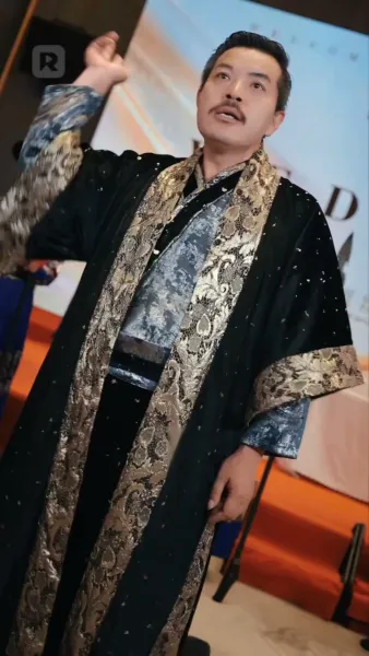 ฉันคือราชามังกรและผู้พิทักษ์ในตำนาน