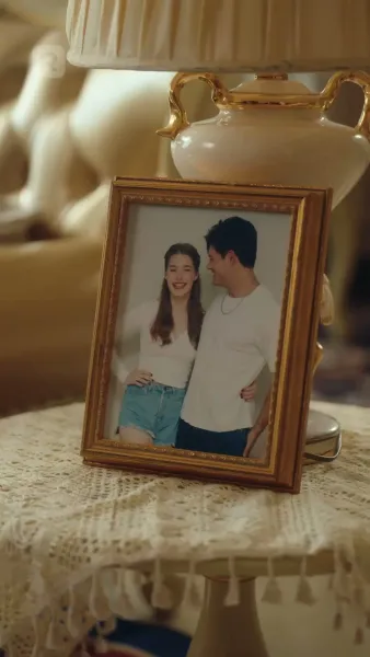 รักแตกร้าวเงาคำลวง