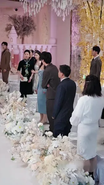 รอยรักรอยร้าว