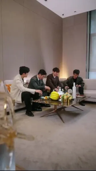 เงารักในเวทีแห่งฝัน