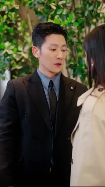 เงารักในเวทีแห่งฝัน