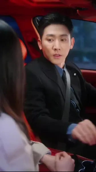 เงารักในเวทีแห่งฝัน