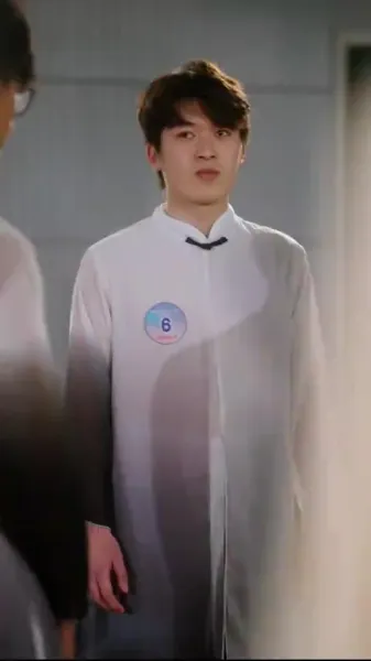 เงารักในเวทีแห่งฝัน