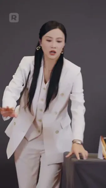 ซ่อนรัก