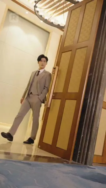 ศักดิ์ศรีแห่งตระกูล:  การกลับมาของเซียนยุทธ์