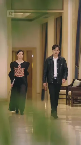 ศักดิ์ศรีแห่งตระกูล:  การกลับมาของเซียนยุทธ์