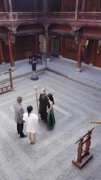 ศักดิ์ศรีแห่งตระกูล:  การกลับมาของเซียนยุทธ์