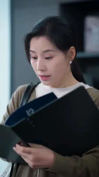 หลังได้เกิดใหม่ฉันเลิกเป็นแม่แล้ว