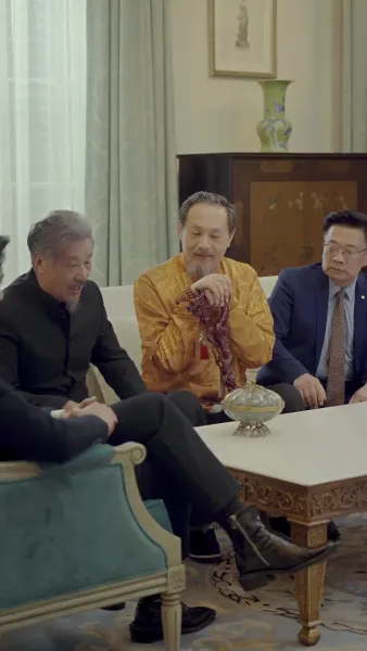 （พากย์ไทย）อุ้มรักสาวโรงงาน