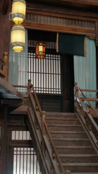 เพลิงแค้นสีชาด: บ่วงรักจักรพรรดิ