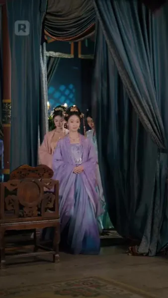 เพลิงแค้นสีชาด: บ่วงรักจักรพรรดิ