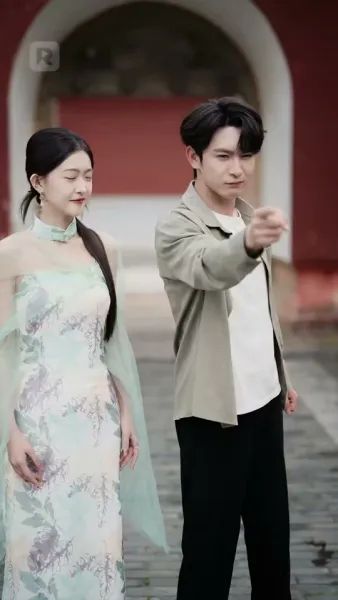 คัมภีร์ปลอม แต่ไร้เทียมทาน