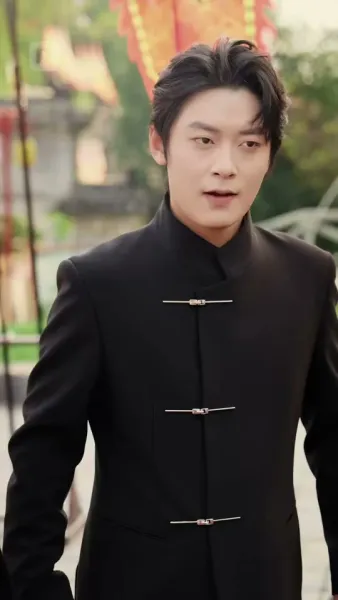 คัมภีร์ปลอม แต่ไร้เทียมทาน