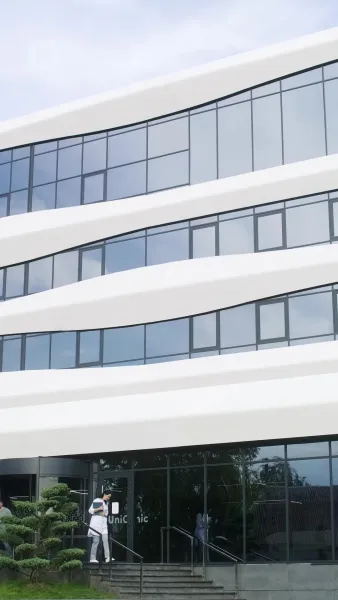 แม่จ๋า อย่าร้องไห้ พ่อขอโทษ