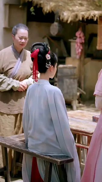 บุปผาซ่อนแค้น