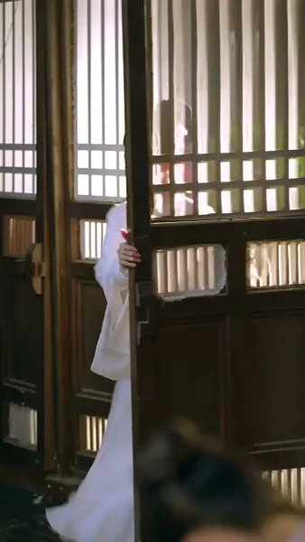 บุปผาซ่อนแค้น