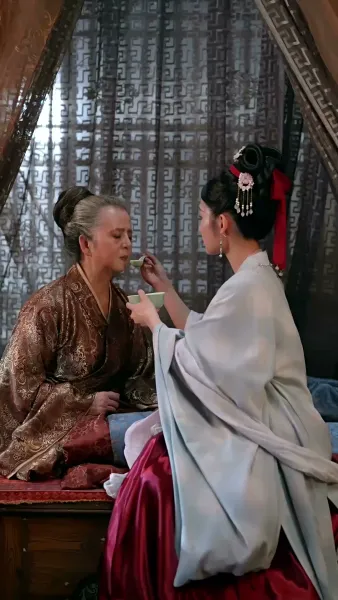 บุปผาซ่อนแค้น