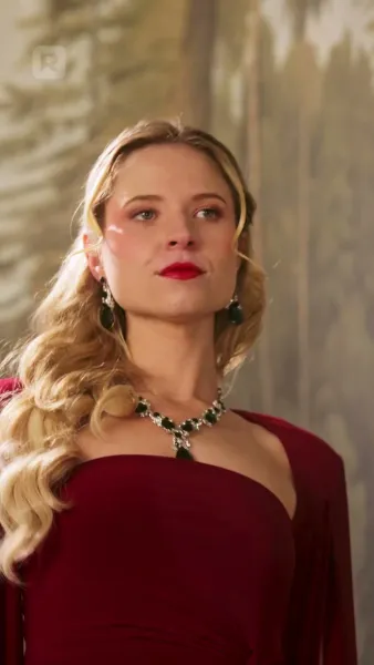 บัลลังก์ไร้น้ำตา