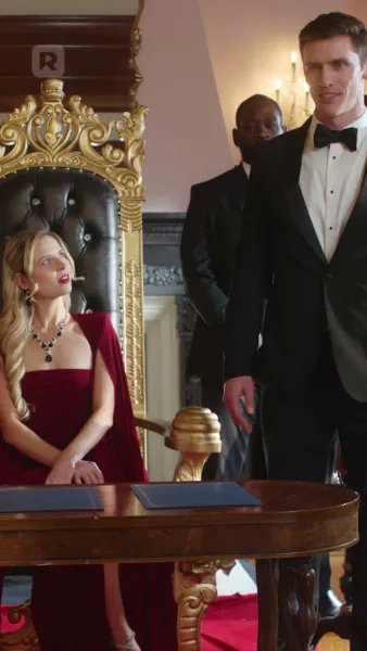 บัลลังก์ไร้น้ำตา