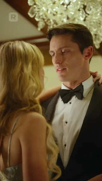 บัลลังก์ไร้น้ำตา