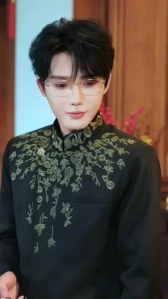 ผู้มาเยือนจากอดีต