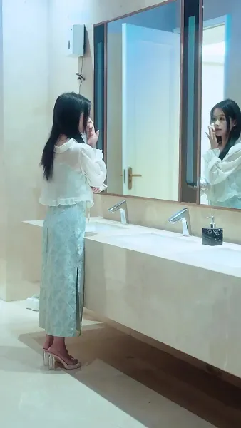 離婚後，前夫哭著求復婚